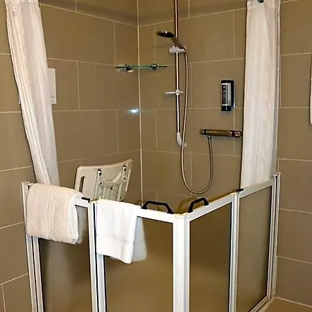Hotel Tulfarris And Golf 4*